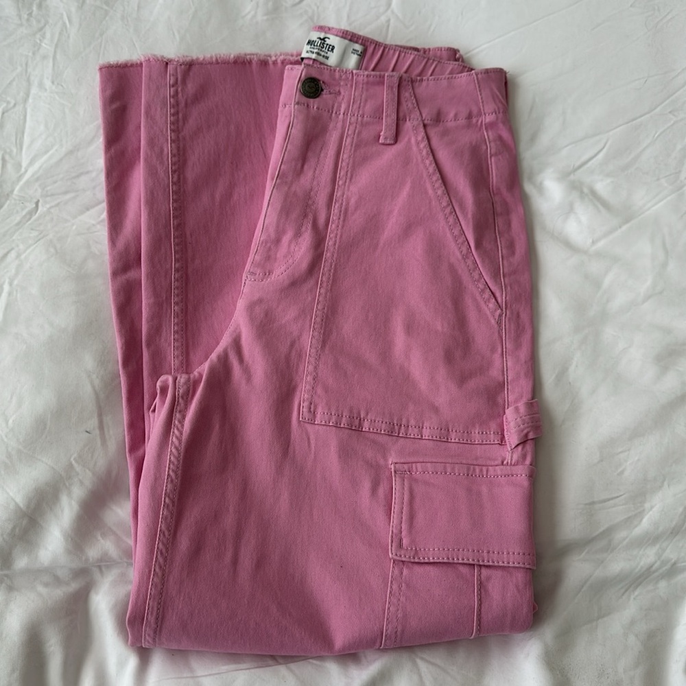 Hollister | ultra High Rise Cargo Pants